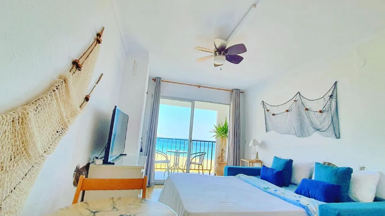 Cozy Beach-Front Studio With Amazing Sea View Empuriabrava 0*,