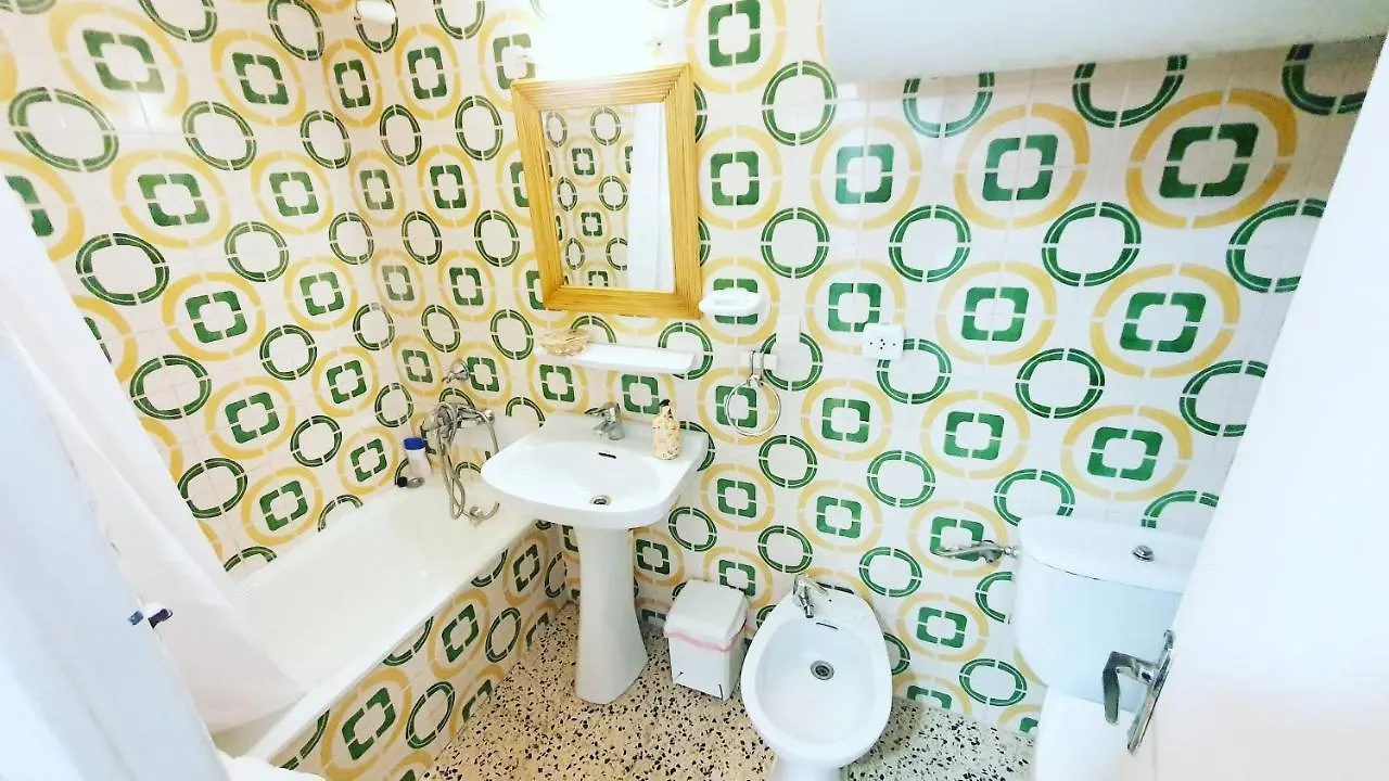 Cozy Beach-Front Studio With Amazing Sea View Empuriabrava