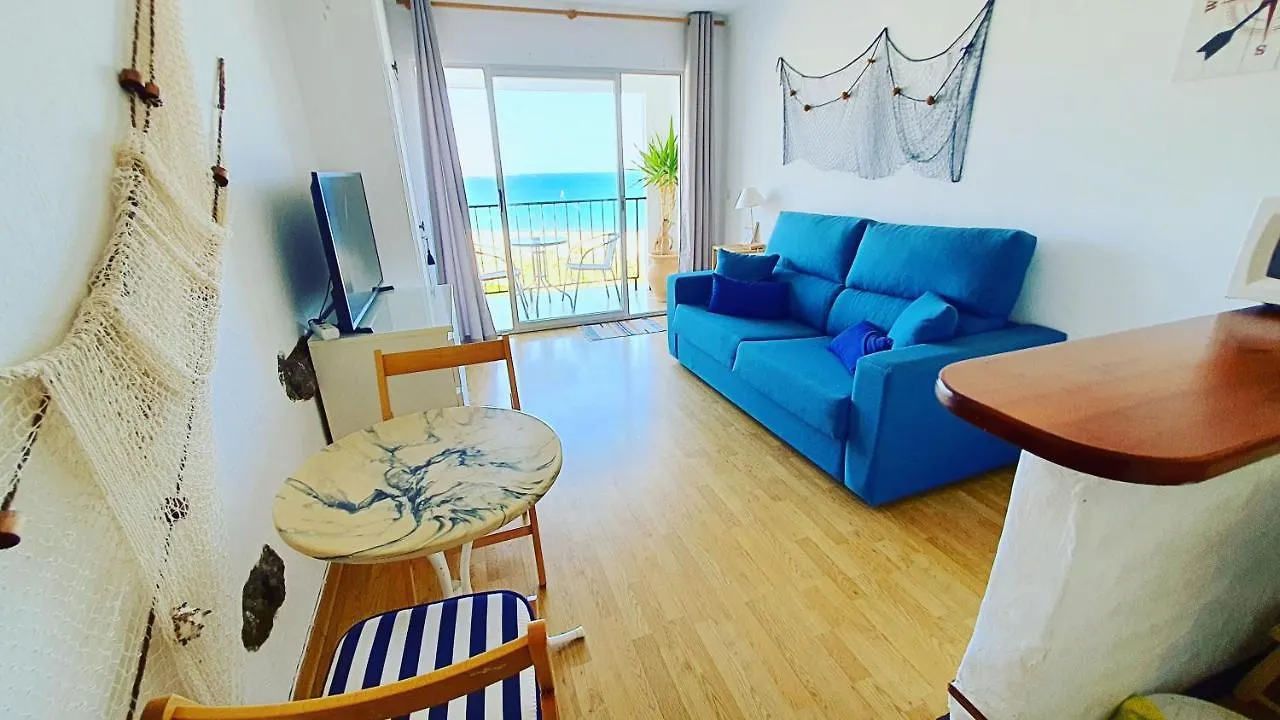 Cozy Beach-Front Studio With Amazing Sea View Empuriabrava