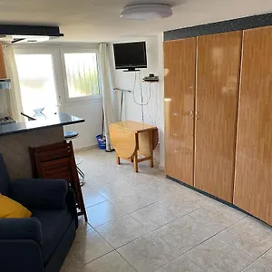  Appartement Dans Un Endroit Calme Et Discret D Empuria